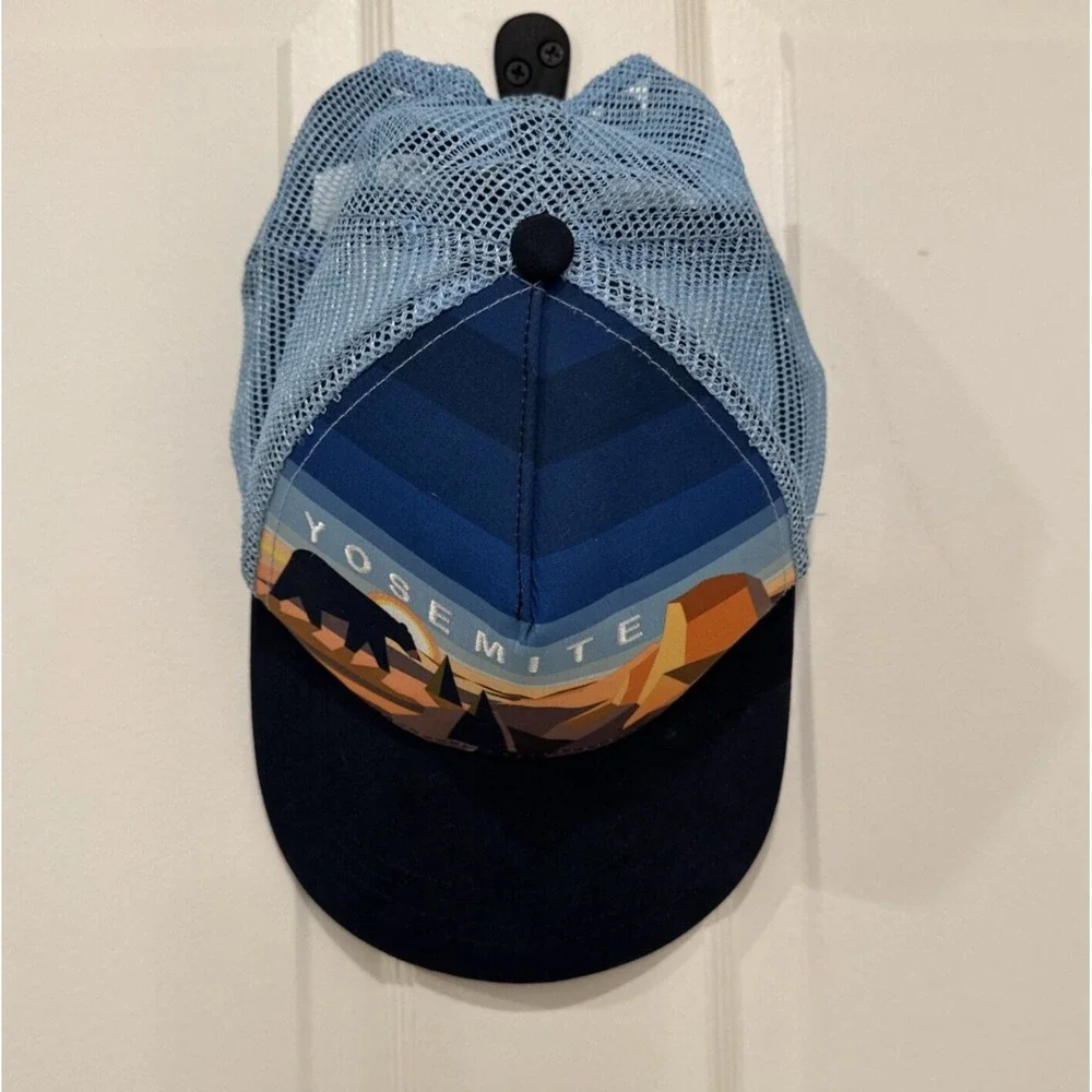 Yosemite National‎ Park Trucker Hat Blue w Bear Impact Snapback Cap Adjustable